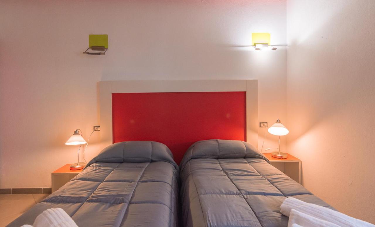 Delta Rooms ออลเบีย ภายนอก รูปภาพ